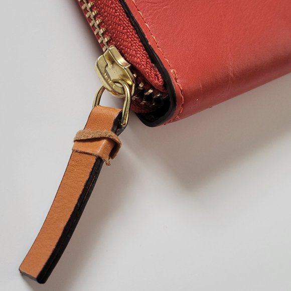 Clarks Red Leather Zip Around Wallet - Picture 4 of 14
